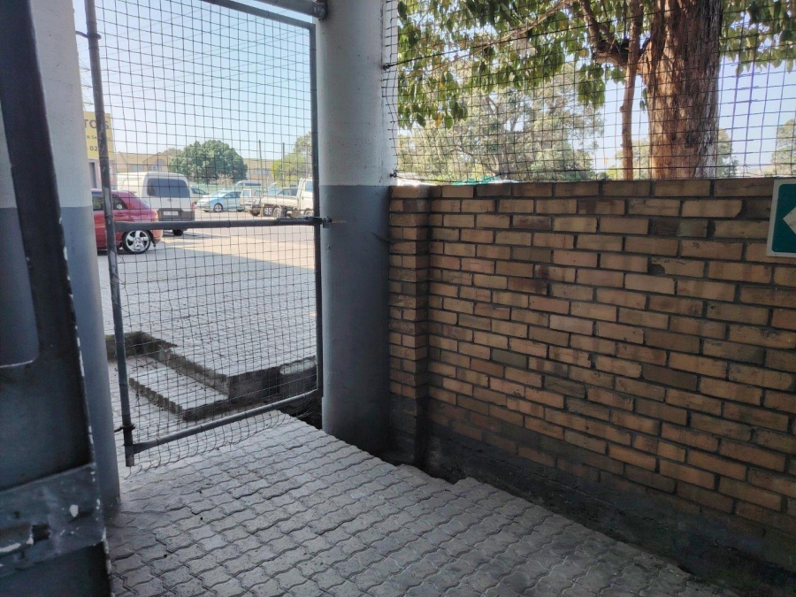 To Let commercial Property for Rent in Triangle Farm Western Cape